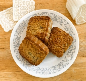 mooncakes thumbnail